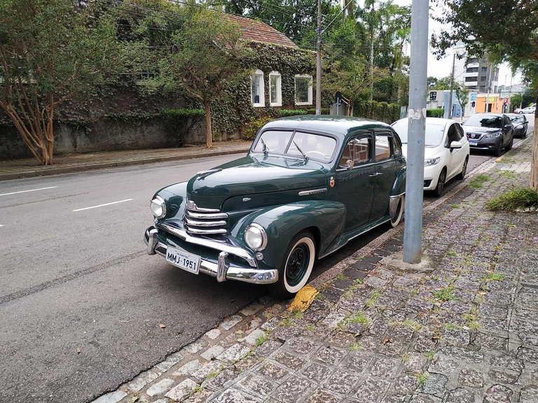 Opel Kapitän в Куритибе (Бразилия)